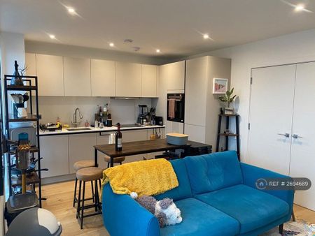 1 bedroom flat to rent - Photo 2