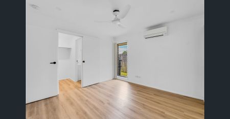 Spacious Family Home with Private Study in Prime Carindale Location - Photo 3