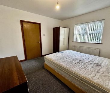 6 Rosneath Court, Dundonald, Belfast, BT16 1SQ - Photo 6