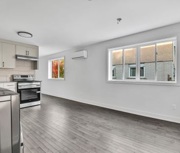 For Lease - 972 Dynes Road Unit# 1, Mooneys Bay - Carleton Heights and Area, Ontario - Photo 5