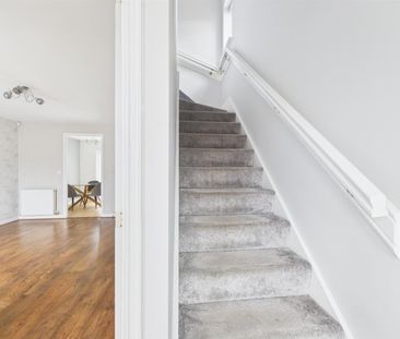3 bedroom Detached house to rent - Photo 6