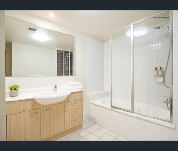 Coastal Living in the Heart of Mermaid Beach - Photo 6