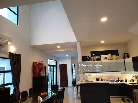 16 Sierra, Puchong - Photo 1