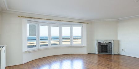 Appartement te huur in Oostende voor € 1.250 met 2 slaapkamers - Photo 4