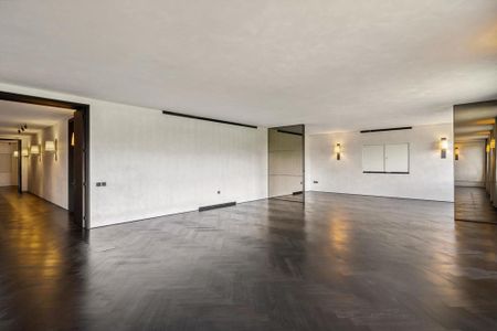 4 bedroom flat to rent - Photo 2