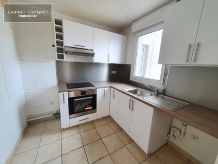 Location Appartement 2 pièces 46m² LA MADELEINE 59110 - Photo 3