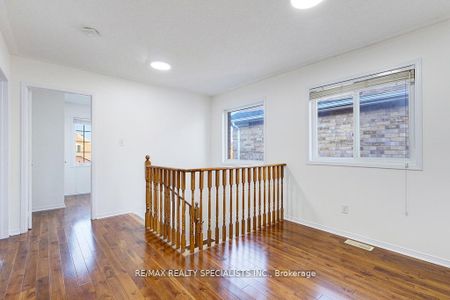 For Lease - 42 Trumpet Valley Boulevard, Brampton, Ontario - Photo 2