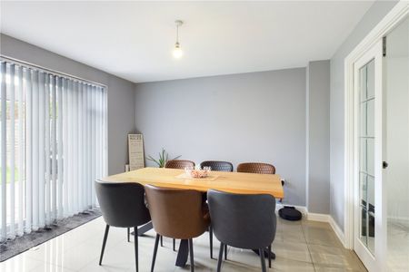 Fawn Drive, Three Mile Cross, Reading, Berkshire, RG7 - Photo 4