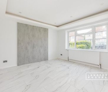 3 bedroom semi-detached house to rent - Photo 6