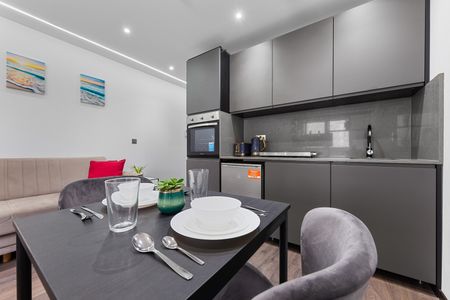 1 Bed Flat, Woodstock Road, NW11 - Photo 3