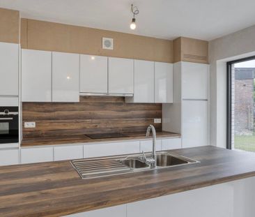 Eengezinswoning te huur in Galmaarden voor € 1.490 met 3 slaapkamers - Photo 2