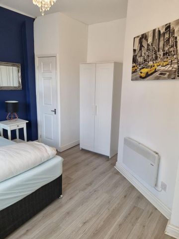 2 bedroom apartment to rent - Photo 5