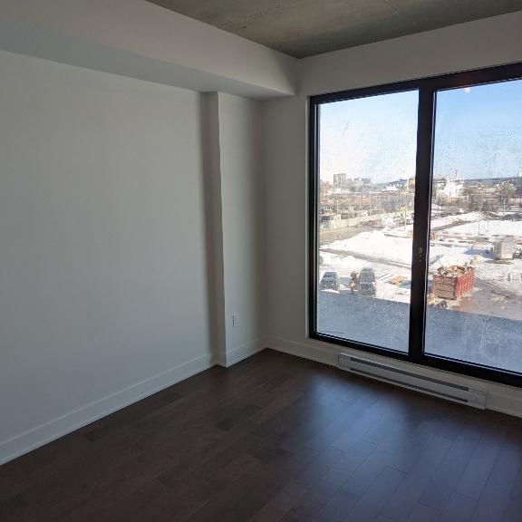 🏙️ Magnifique condo 3 ½ à Montréal – Métro Papineau – Disponible mi ou fin août 🏡 - Photo 1