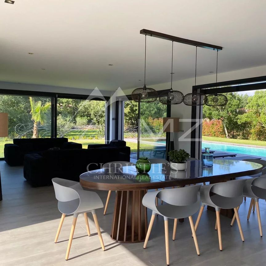 Villa contemporaine - 4 chambres au cœur d'un parc arboré - Arrière-pays Cannois - Photo 1