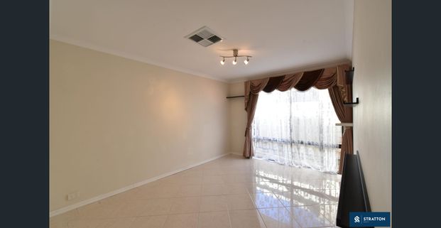 Bright, Comfortable Living in a Convenient Location! - Photo 1