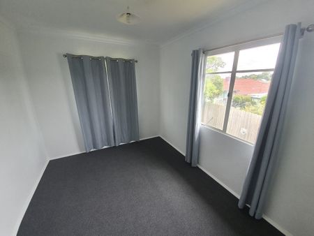 6 MONTH LEASE ONLY! - Photo 3
