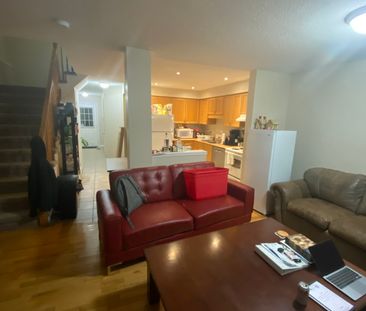 1155 Gordon St, Guelph - Photo 3