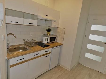 Łódź Łódź-Górna, Księdza Biskupa Ignacego Krasickiego - Zdjęcie 4