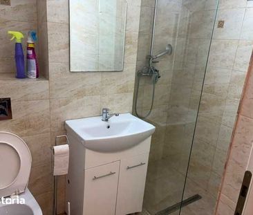 Închiriez apartament 3 camere et 1, decomandat direct de la proprietar - Fotografie 5