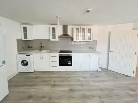 2 bedroom apartment to rent - Photo 5