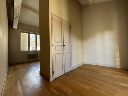 Location Appartement 2 pièces 64m² AGEN 47000 - Photo 3