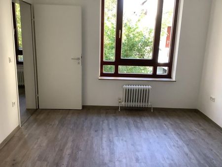 Zuhause fühlen: interessante 2,5-Zimmer-Wohnung - Photo 5