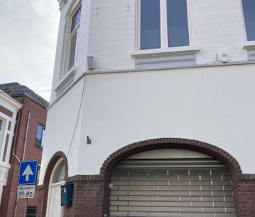 Te huur in het centrum van Roosendaal: een ruime studio - Photo 4