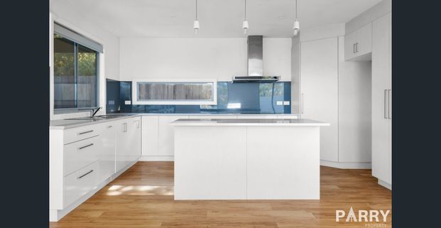 Spacious 3-Bedroom Gem in West Launceston - Photo 1