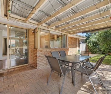 Family-Friendly Home with Outdoor Entertaining - Photo 2