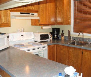 ;CO-LOCATAIRE DANS UNE MAISON (pour femme seulement) touts inclus. - Photo 4