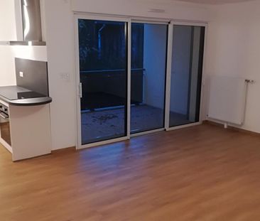 Location Appartement 3 pièces 74m² BIHOREL 76420 - Photo 3