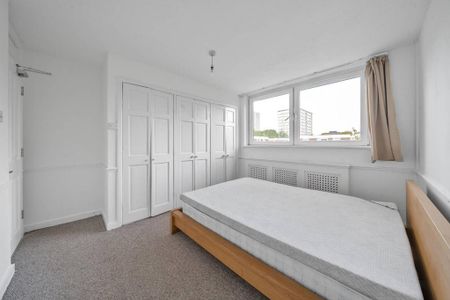 4 bedroom maisonette to rent - Photo 2