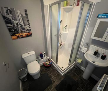 2 bedroom house to rent Penalton Close, Allenton, Derby, Derbyshire... - Photo 6