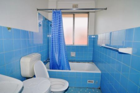 2/341 Marrickville Road,Marrickville,New South Wales 2204, Sydney - Photo 3