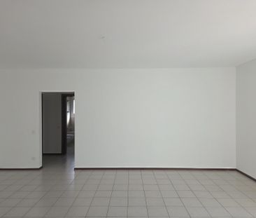 Appartamento di 3.5 locali zona tranquilla - Photo 2