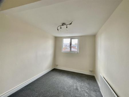 2 bedroom property to rent - Photo 4