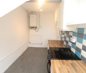 1 bedroom flat to rent - Photo 4