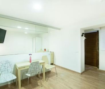 Calle de Atocha, Madrid, Community of Madrid 28012 - Photo 4