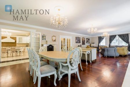 Luksusowa rezydencja z basenem w dzielnicy Wawer - Zdjęcie 5