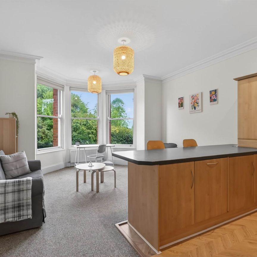 Apt 5E Seaver House, Malone Road, Belfast, BT9 5LH - Photo 1