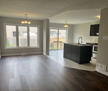 For Lease - 29 Fallengale Crescent, Kanata, Ontario - Photo 5