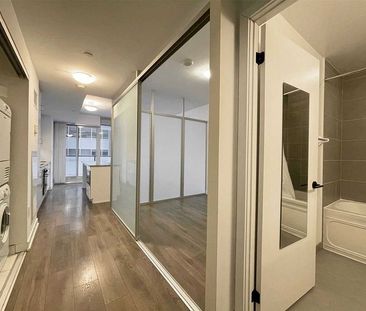For Lease - 426 University Avenue Unit# 1007, Toronto, Ontario - Photo 3