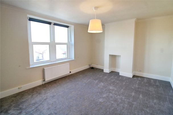 Islington Road, - Photo 1