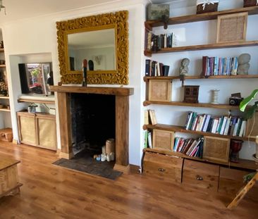 3 Bed Semi-Detached House, The Glade, CR0 - Photo 2