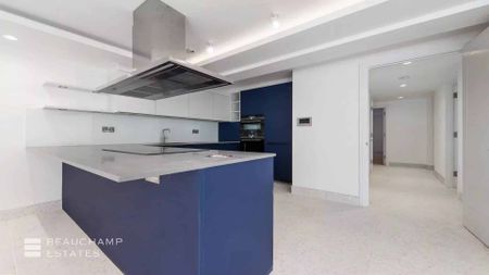 A newly refurbished apartment in the heart of Marylebone - Photo 3