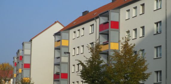 3-Raumwohnung für Familie im Stadtzentrum mit Balkon - Photo 2