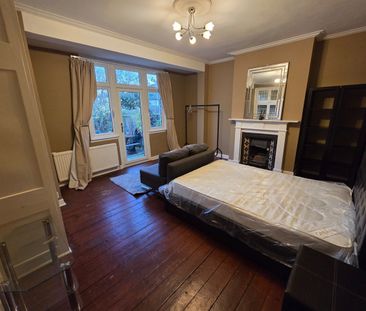 Room in a Shared House, Herne Hill, SE24 - Photo 2