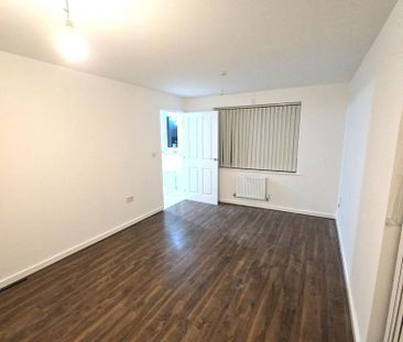 3 bedroom detached house to rent - Photo 6