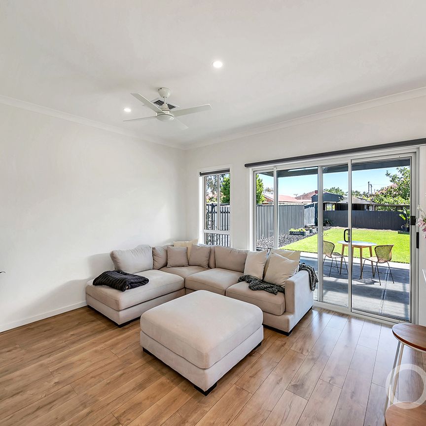 Open The Door to Effortless Elegance - Photo 1