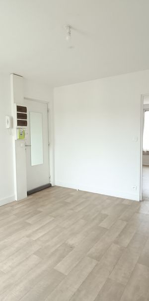 RUE DE CHAMPIGNY, Reims - Photo 1